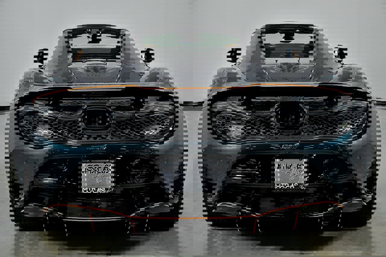 Used 2024 McLaren 750S Spider RWD image 11