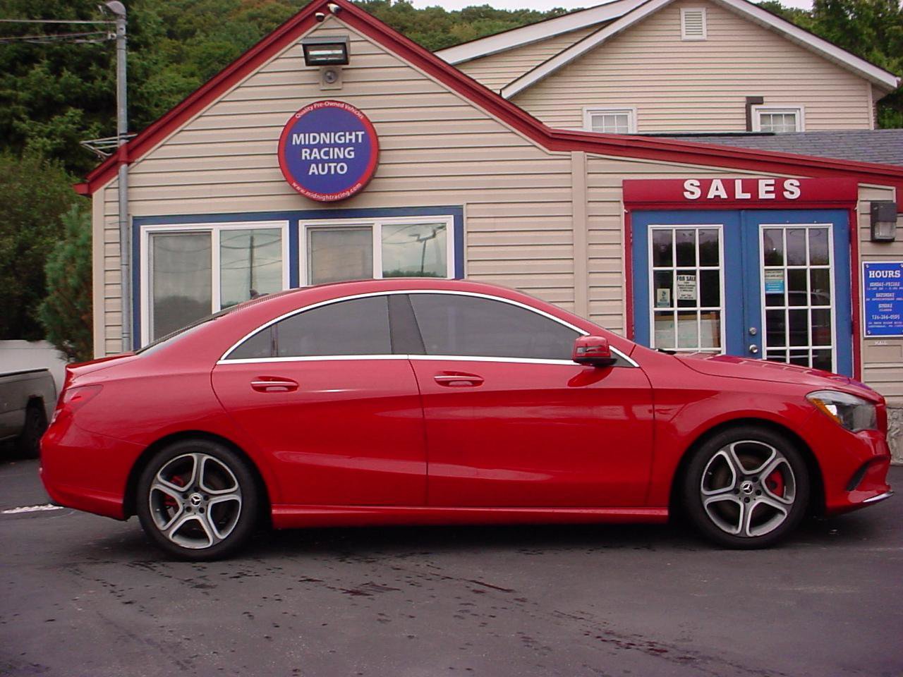 Used 2018 Mercedes-Benz CLA 250 4MATIC image 5
