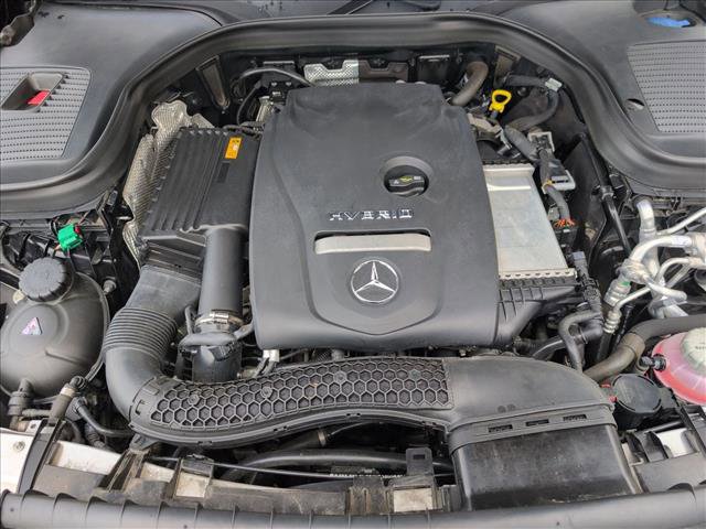 Used 2019 Mercedes-Benz GLC 350e 4MATIC image 25