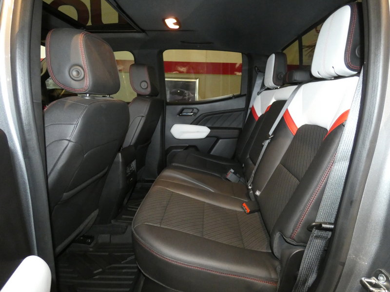 Used 2023 GMC Canyon AT4X image 27