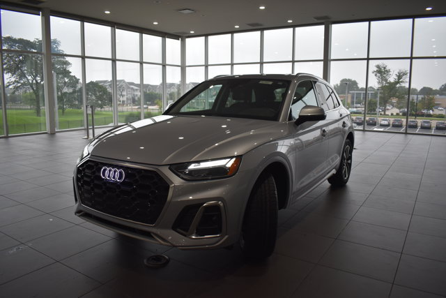 Used 2023 Audi Q5 2.0T Premium Plus AWD/4WD image 4