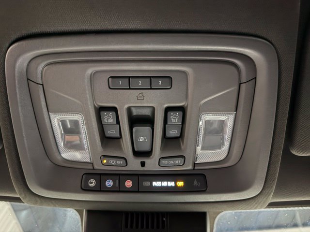 Used 2023 GMC Sierra 1500 Denali w/ Technology Package AWD/4WD image 43