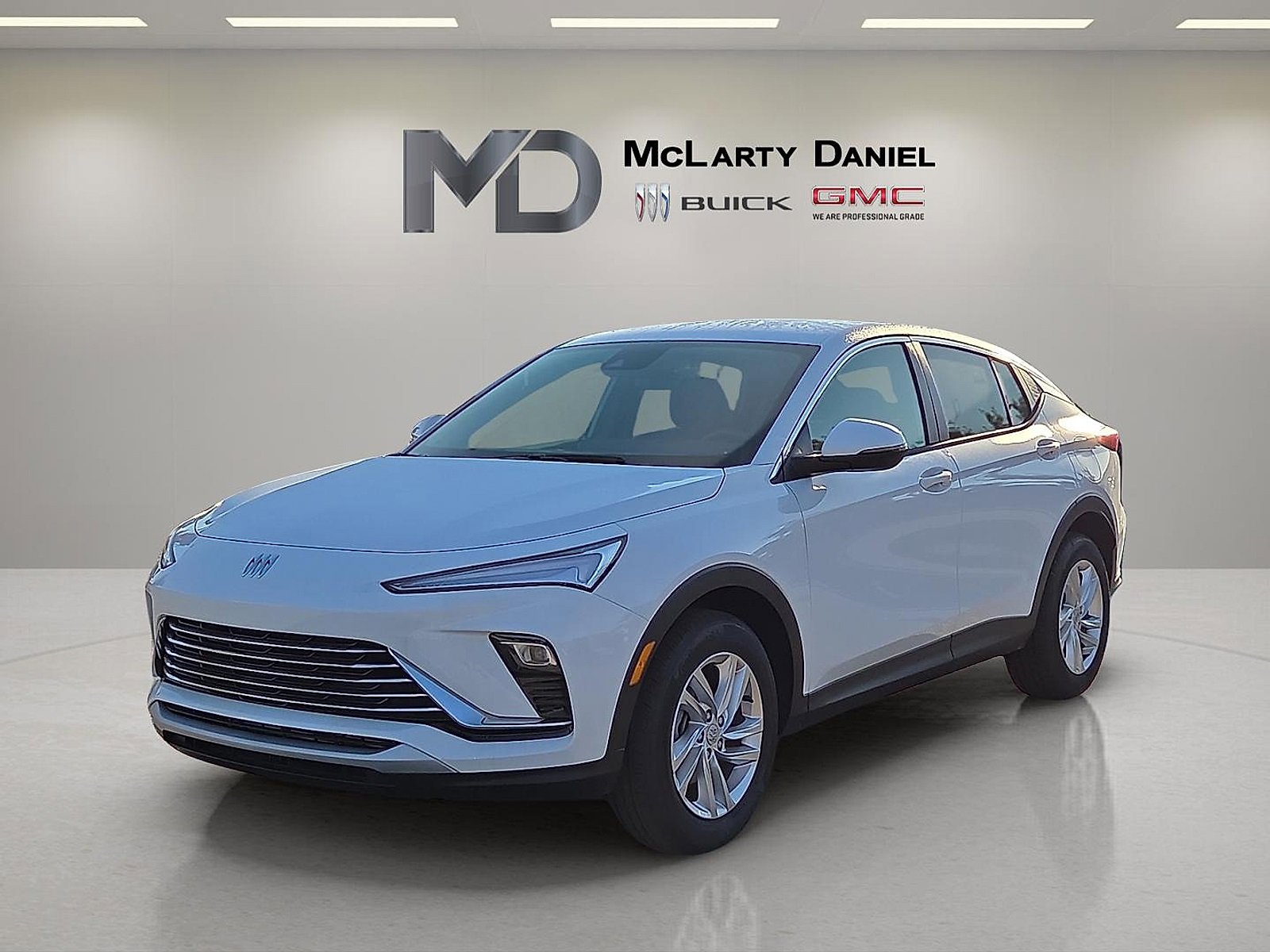 New 2026 Buick Envista Preferred image 2