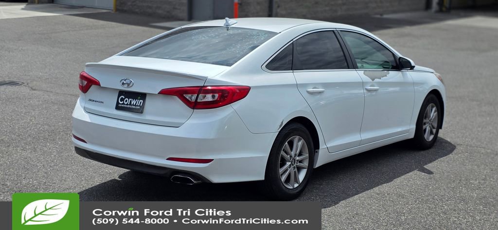 Used 2016 Hyundai Sonata SE FWD image 11