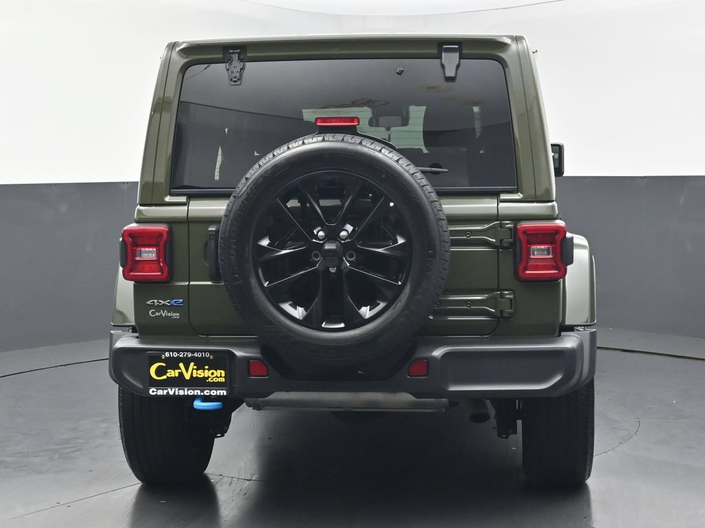 Used 2024 Jeep Wrangler Unlimited Sahara AWD/4WD image 4