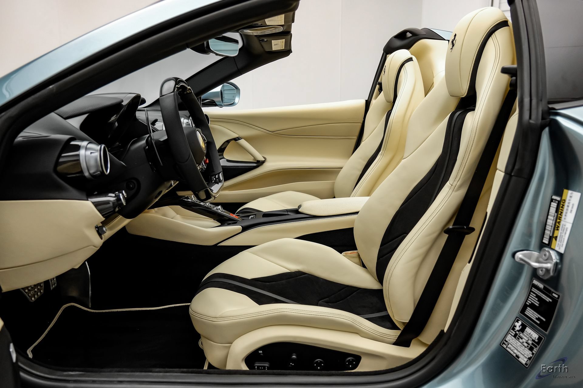Used 2023 Ferrari 812 GTS RWD image 45