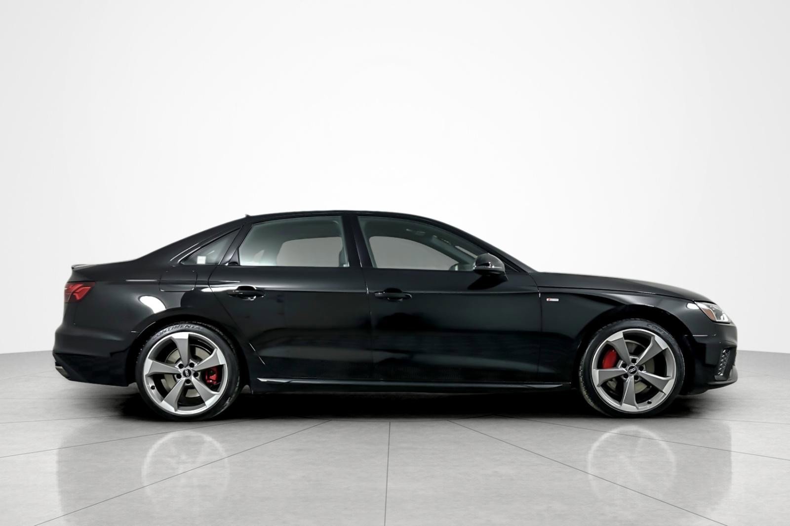 Used 2023 Audi A4 2.0T Premium Plus w/ Premium Plus Package image 6