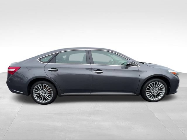 Used 2018 Toyota Avalon Limited w/ All Weather Liner Package FWD image 7