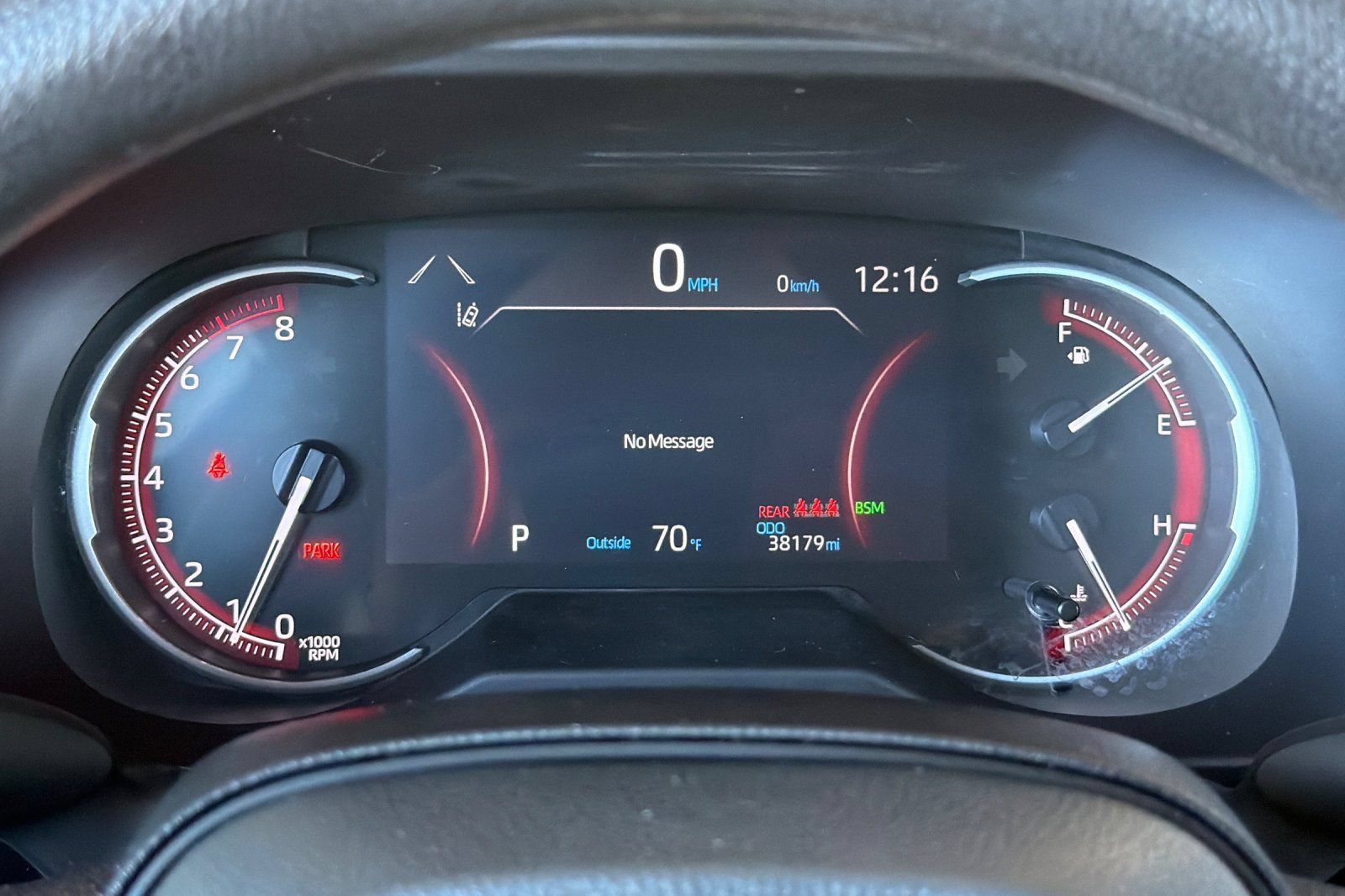 Used 2025 Toyota RAV4 XLE FWD image 30