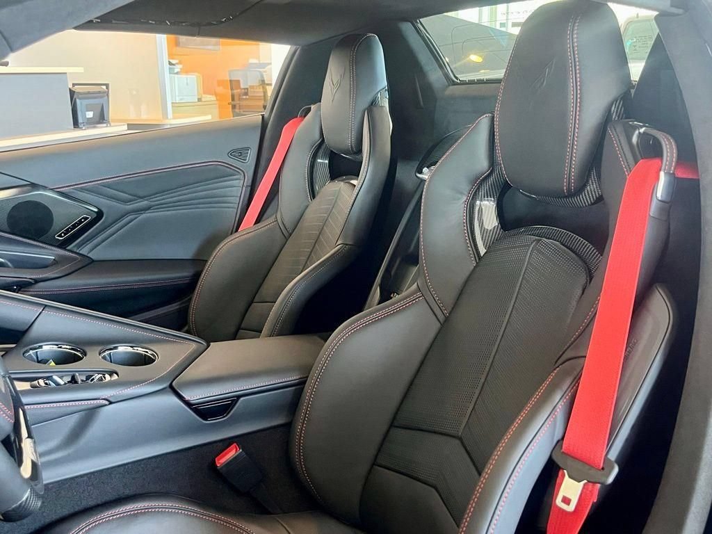 New 2026 Chevrolet Corvette Z06 w/ Stealth Interior Trim Package RWD image 12