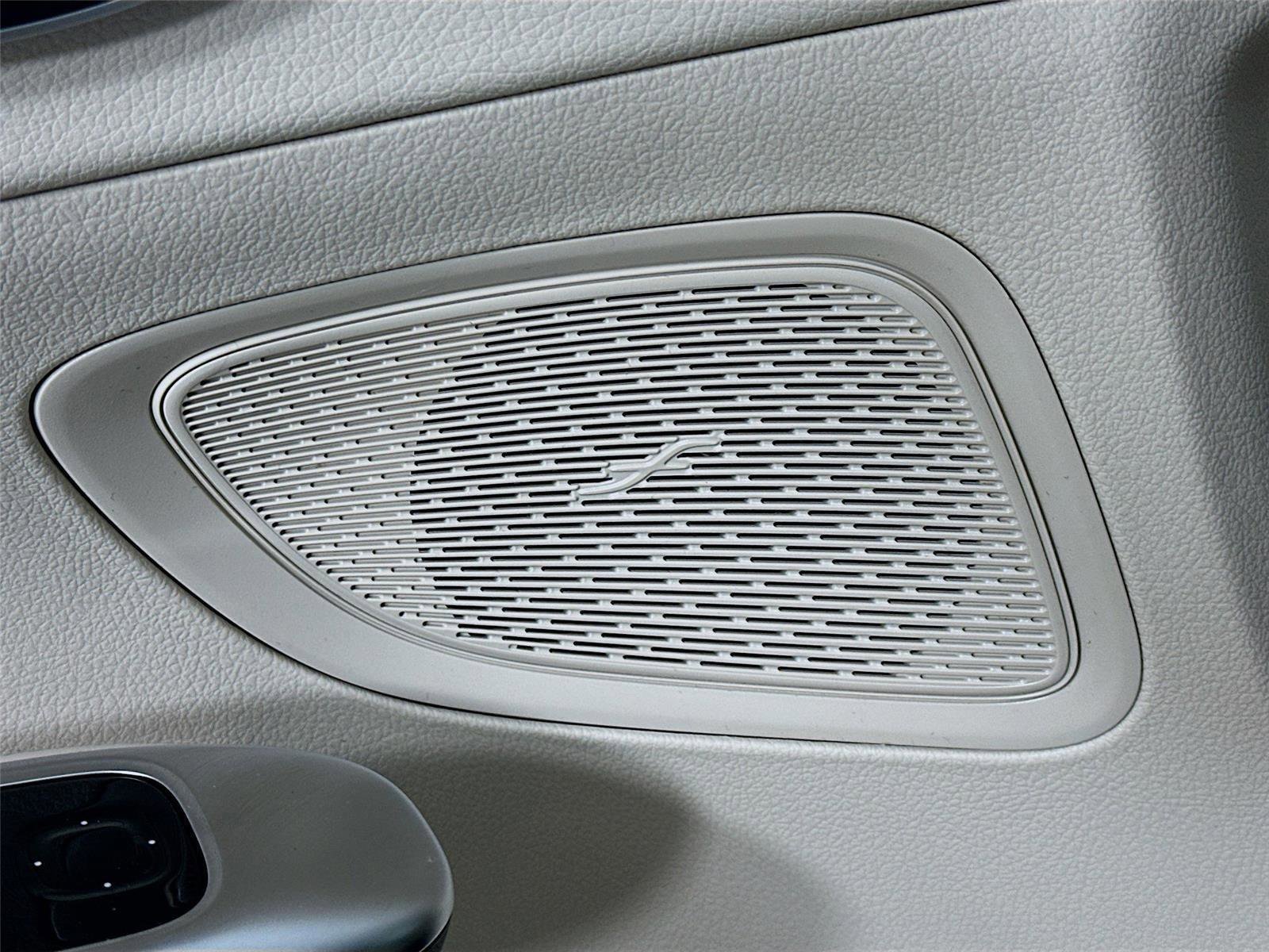 Certified 2024 Mercedes-Benz C 300 4MATIC Sedan image 23