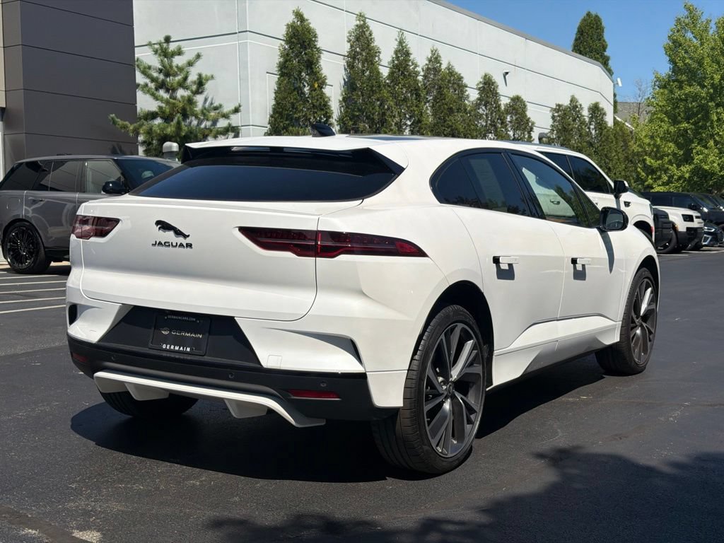 Certified 2024 Jaguar I-PACE R-Dynamic HSE AWD/4WD image 5