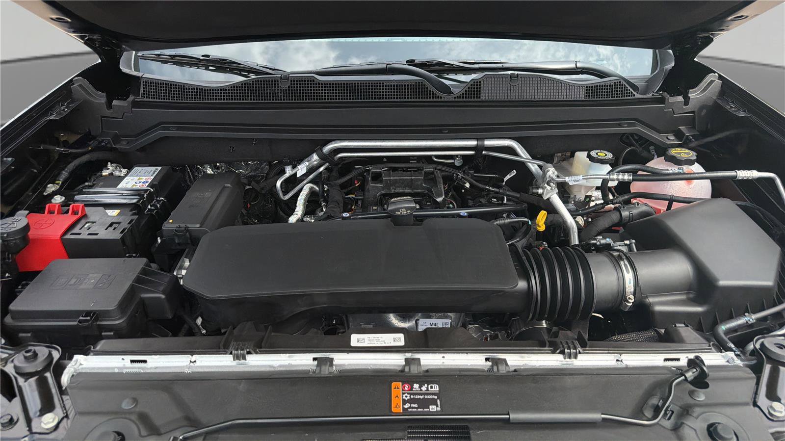 New 2026 GMC Canyon Denali w/ LPO, Denali Black Edition image 23