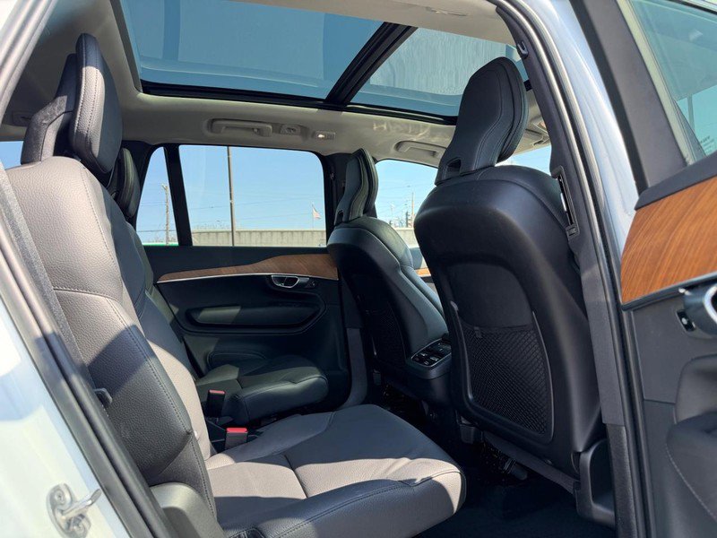 Certified 2023 Volvo XC90 B6 Plus w/ Protection Package Premier image 11