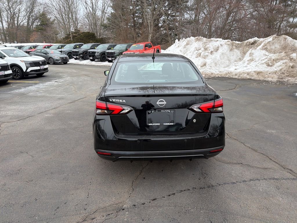 New 2025 Nissan Versa S image 4