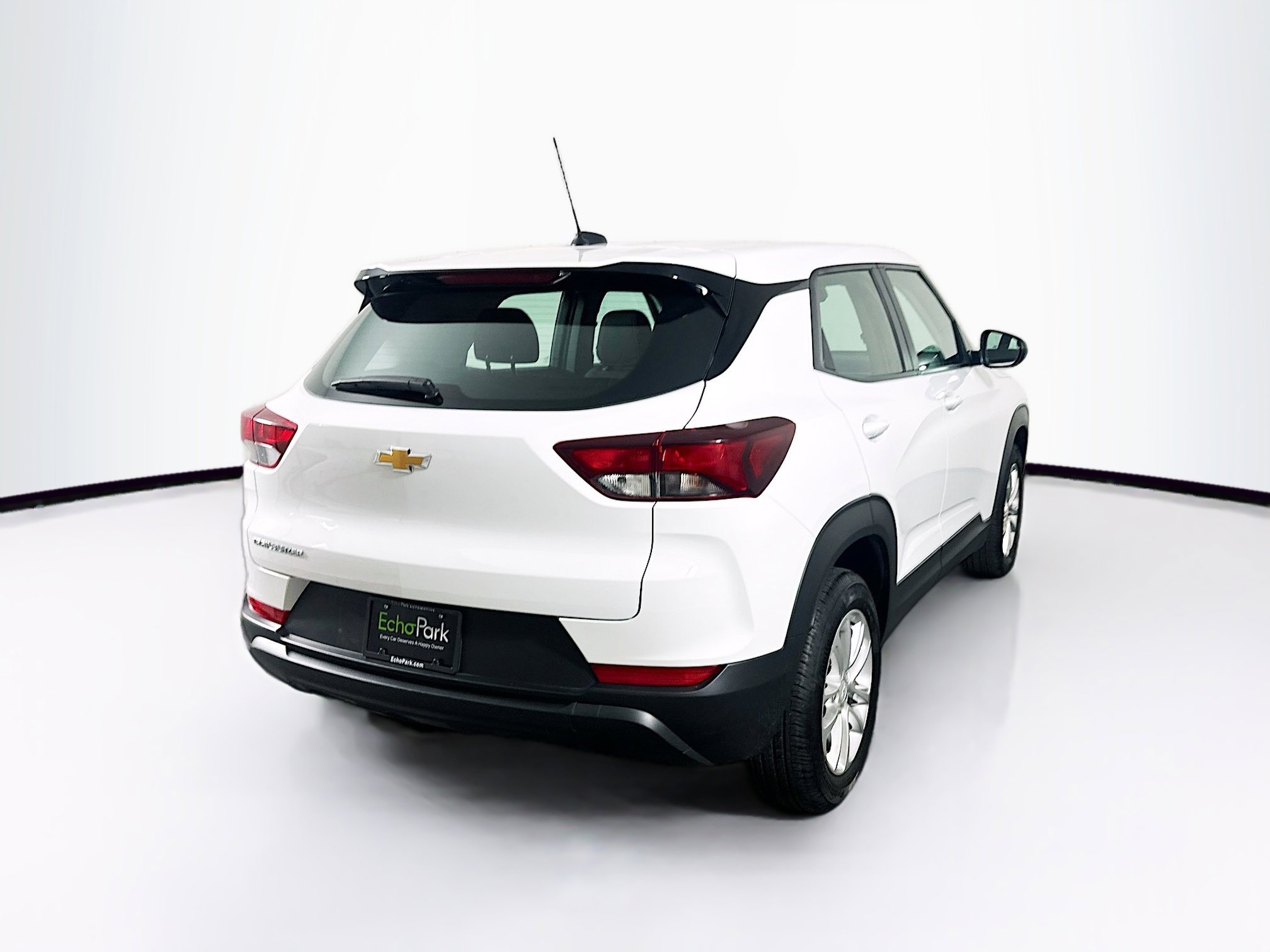 Used 2024 Chevrolet TrailBlazer LS image 9
