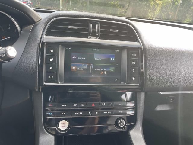 Used 2017 Jaguar F-PACE Premium AWD/4WD image 27