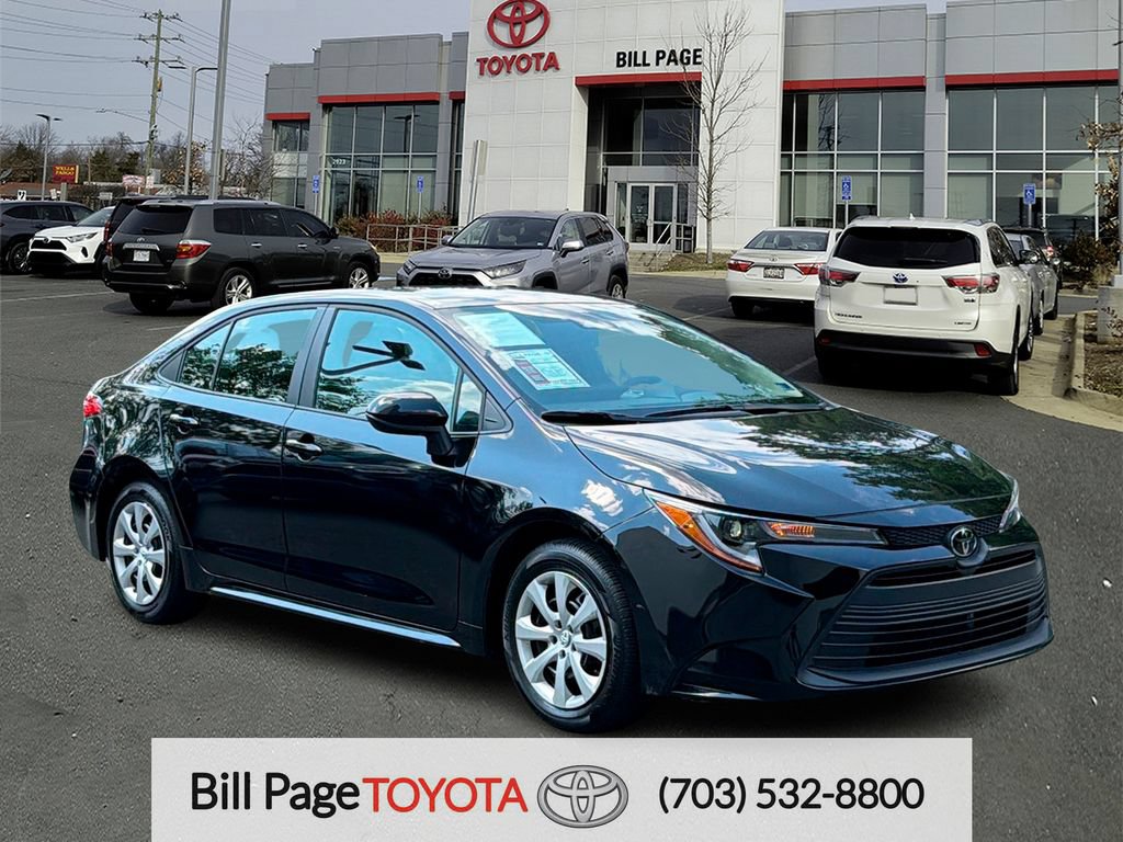 Used 2026 Toyota Corolla LE FWD image 1