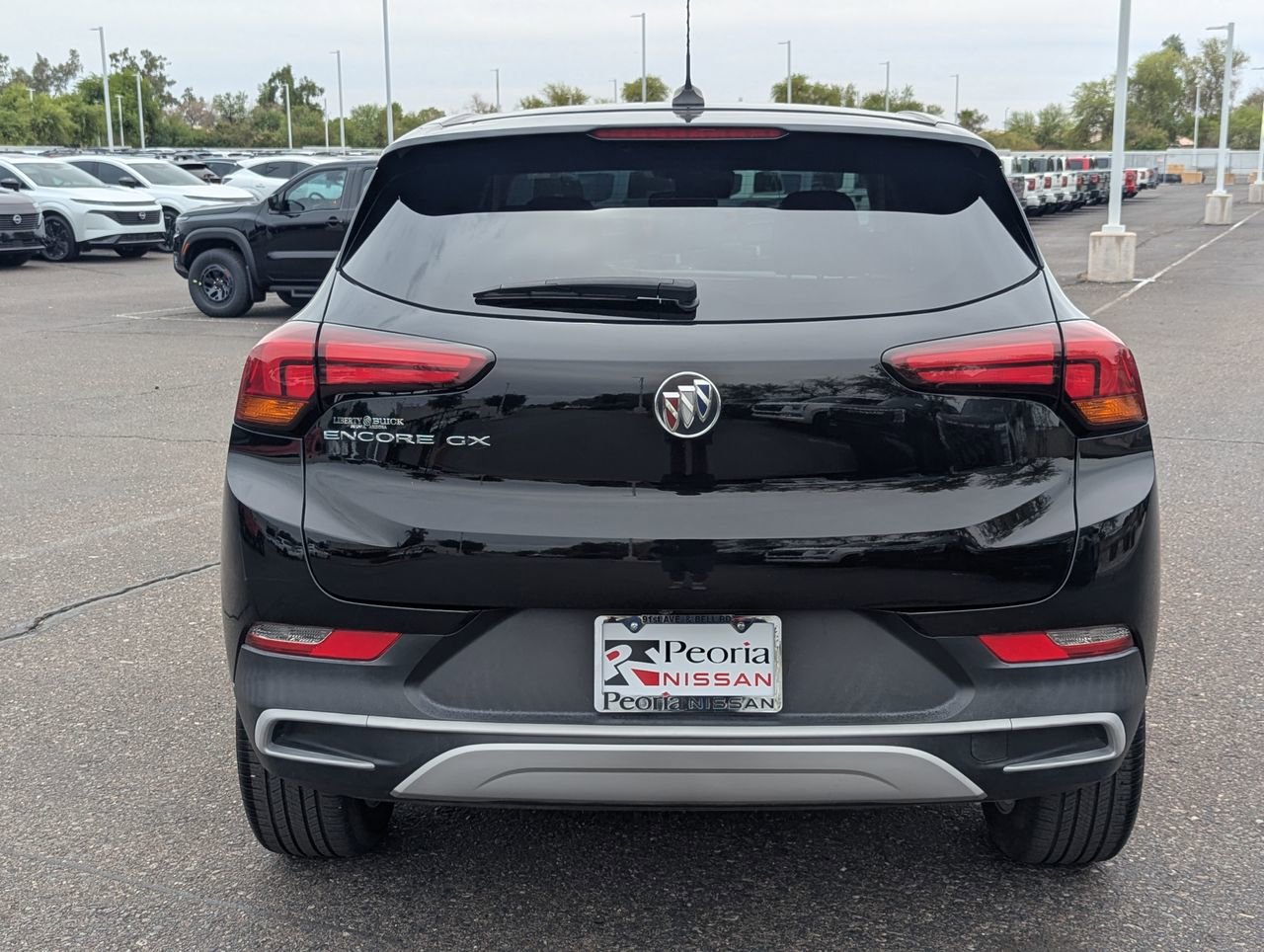 Used 2023 Buick Encore GX Preferred FWD image 5