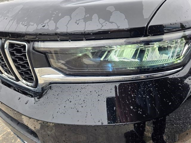 Certified 2022 Jeep Grand Cherokee L Laredo w/ Luxury Tech Group I image 2