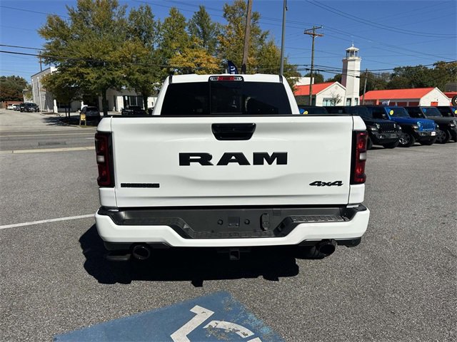 New 2026 RAM 1500 4x4 Crew Cab image 18