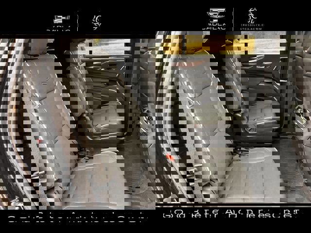 Certified 2024 Cadillac Escalade Premium Luxury w/ Performance Package image 32