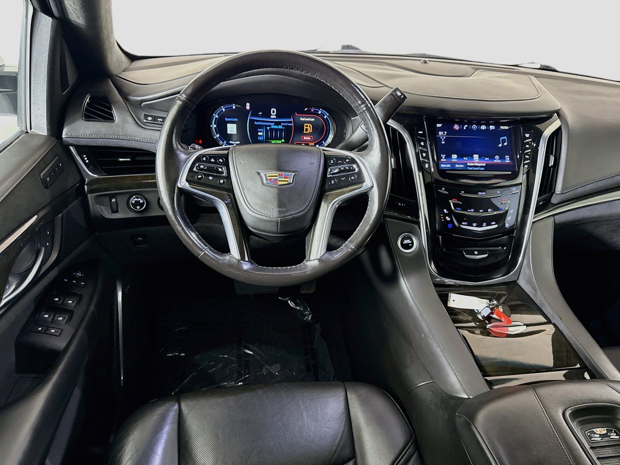 Used 2019 Cadillac Escalade Platinum AWD/4WD image 17