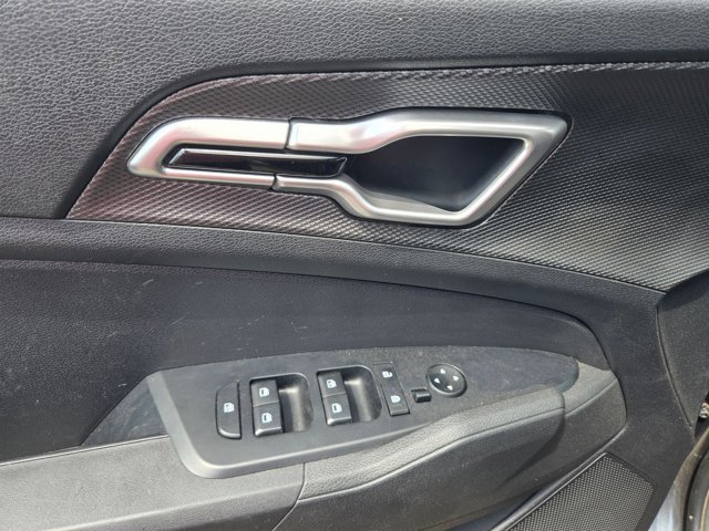 Used 2025 Kia Sportage LX image 12