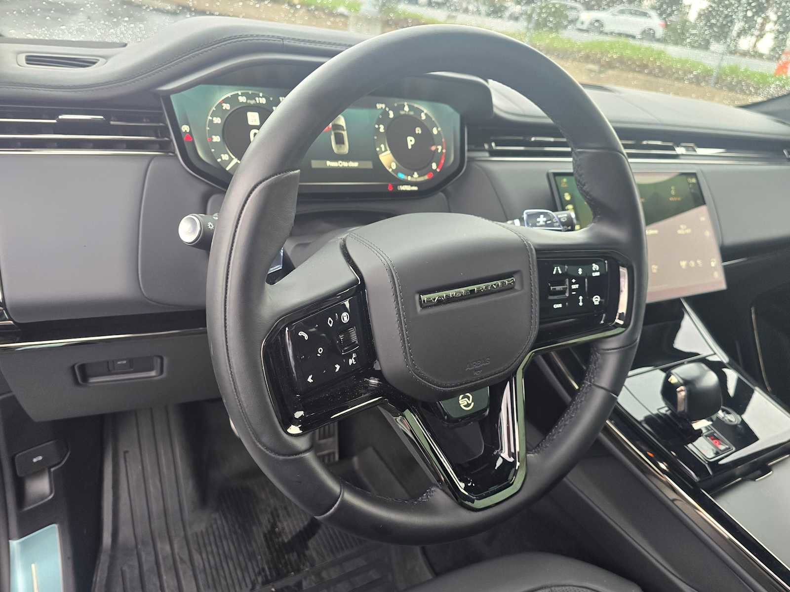 Used 2024 Land Rover Range Rover Sport image 27