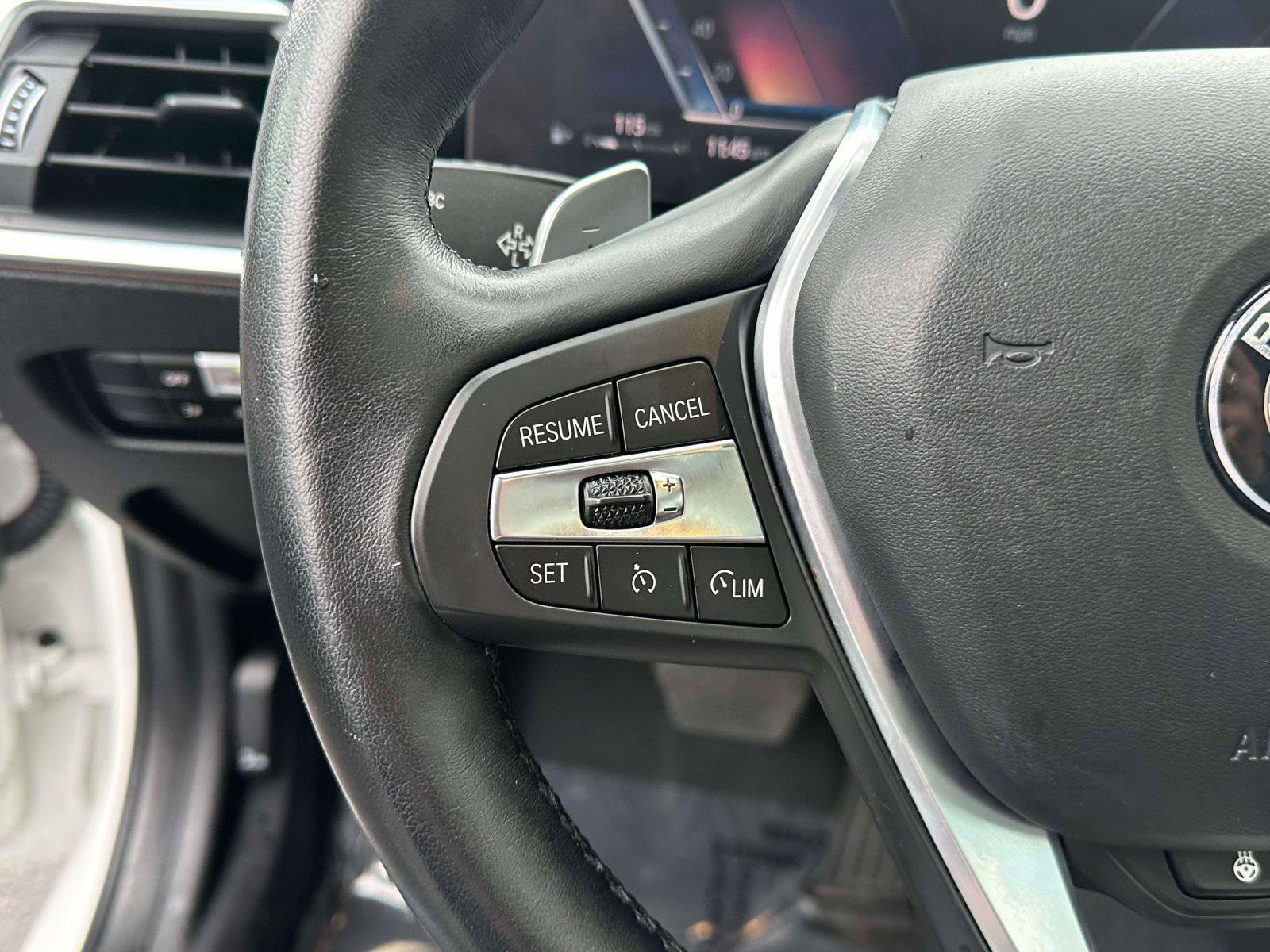 Used 2023 BMW 330i xDrive Sedan w/ Premium Package image 22