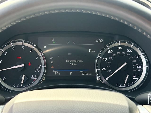 Used 2021 Toyota Highlander XLE AWD/4WD image 13