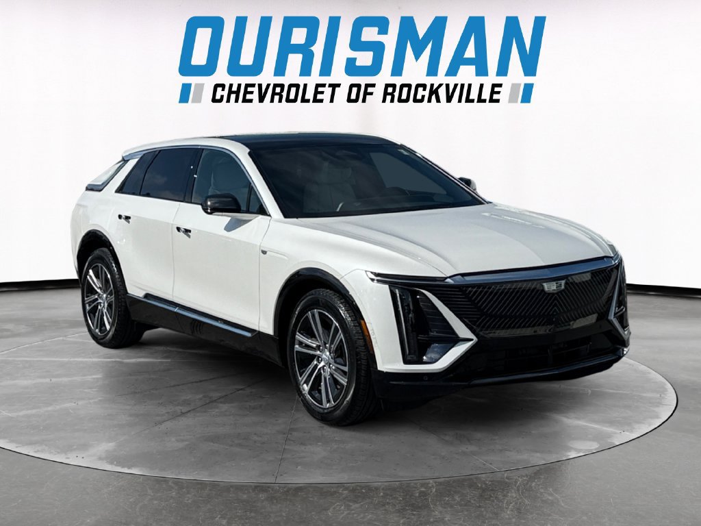 Used 2024 Cadillac Lyriq Luxury