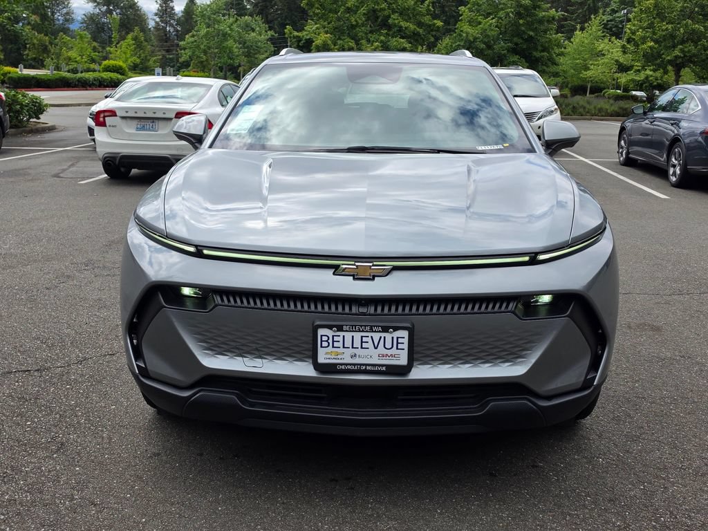 New 2026 Chevrolet Equinox EV LT AWD/4WD image 8