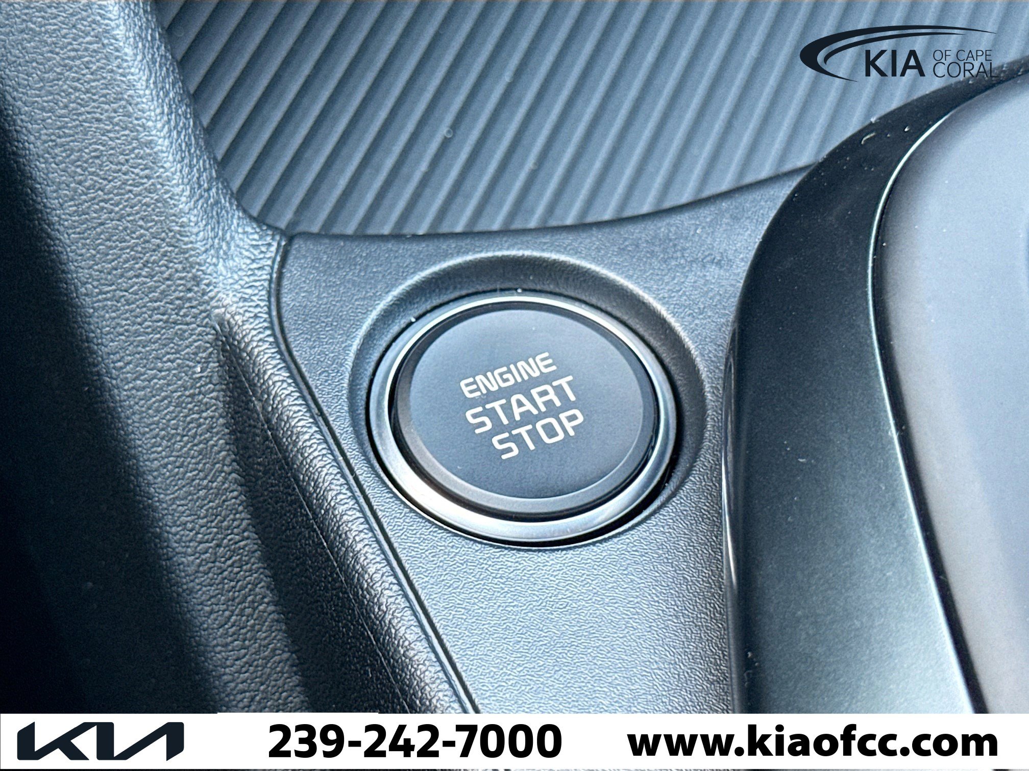 New 2025 Kia K4 LXS image 31