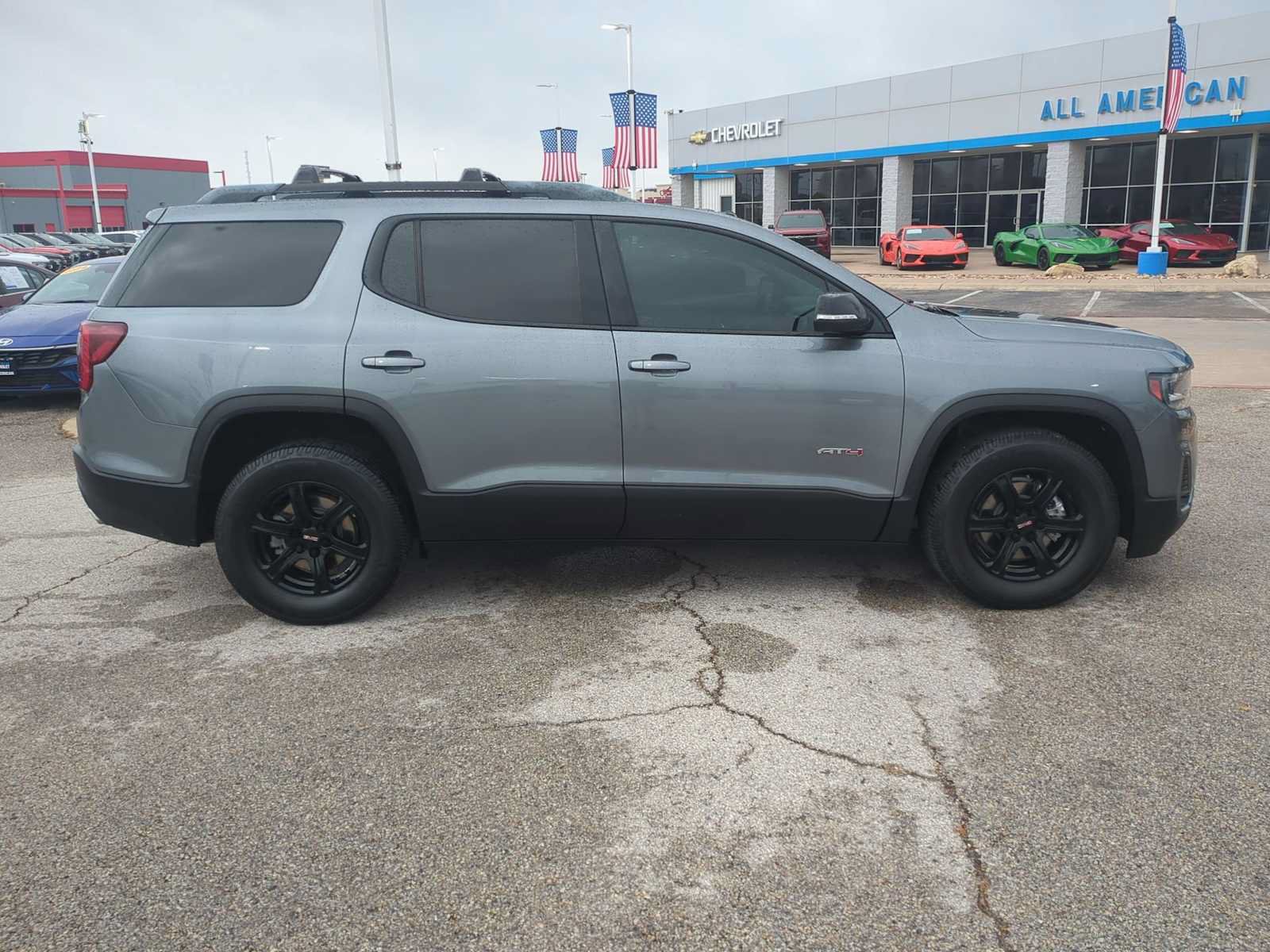 Used 2021 GMC Acadia AT4 w/ Trailering Package AWD/4WD image 9