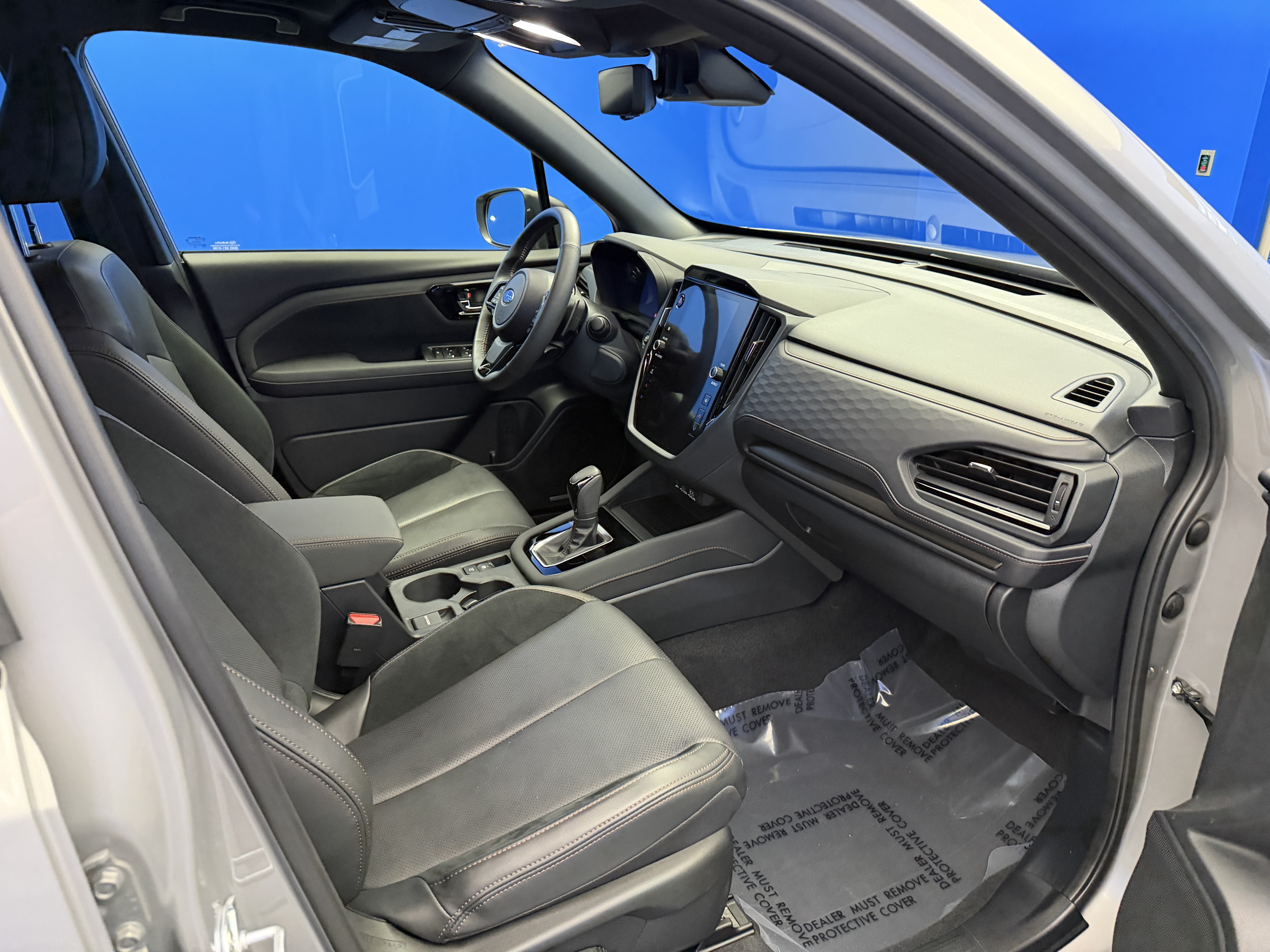 Used 2025 Subaru Forester Touring AWD/4WD image 27