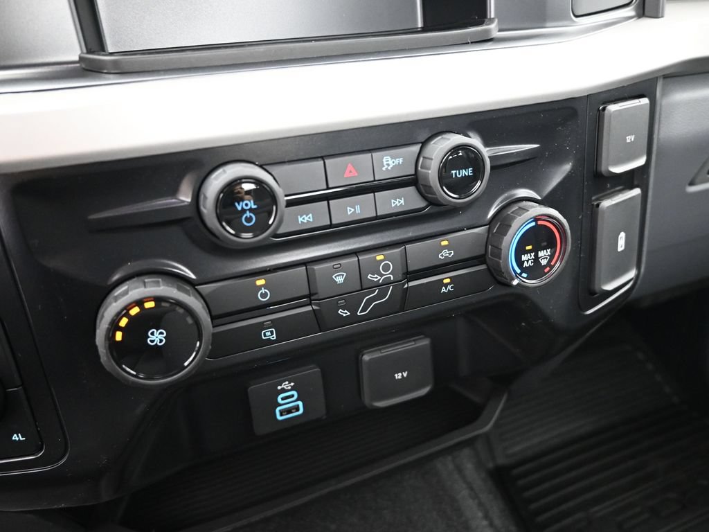 New 2026 Ford F350 XL w/ FX4 Off-Road Package AWD/4WD image 14