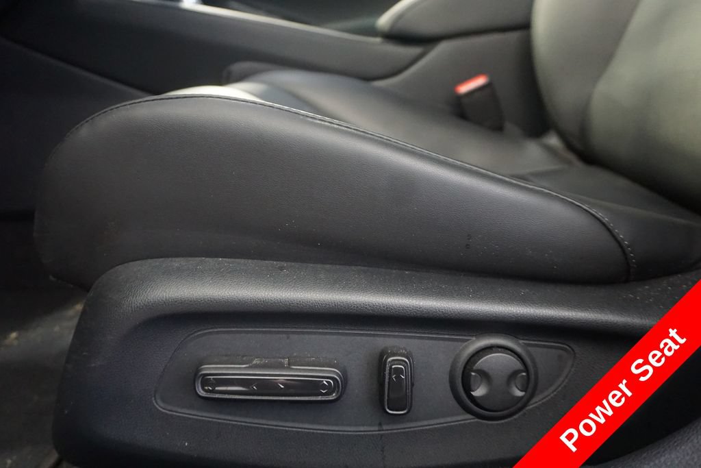 Used 2024 Honda Accord Touring image 7
