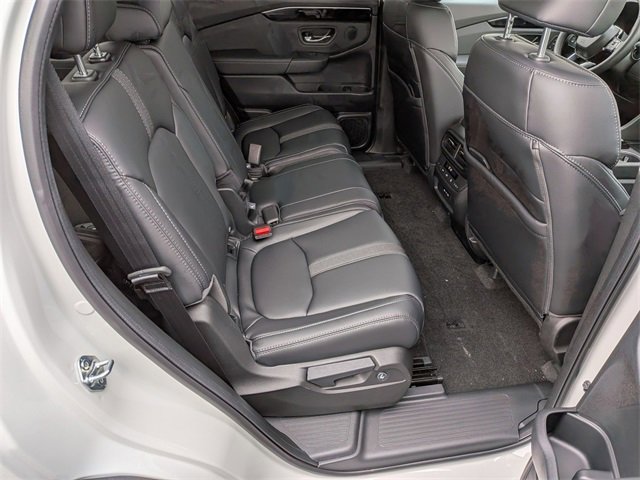 New 2025 Honda Pilot EX-L image 31