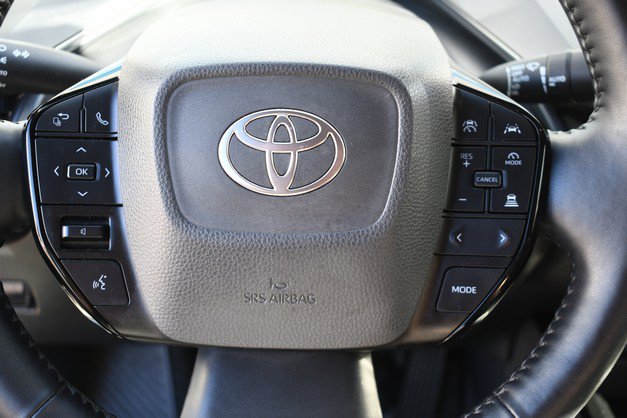 Certified 2024 Toyota Prius XLE image 30