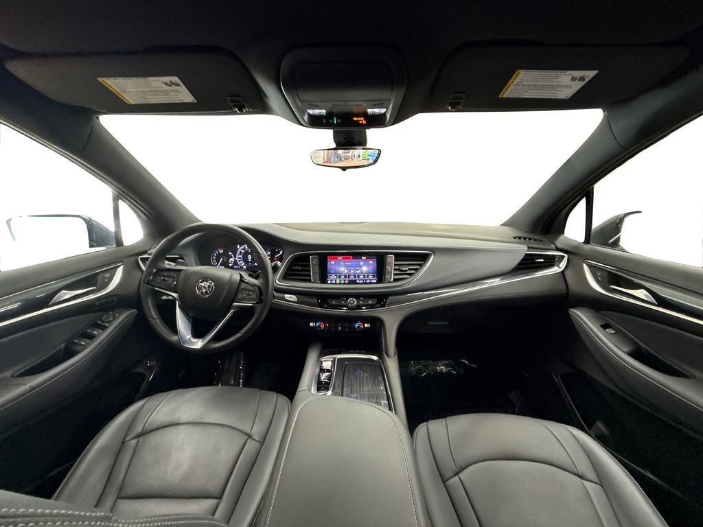 Used 2024 Buick Enclave Premium image 19