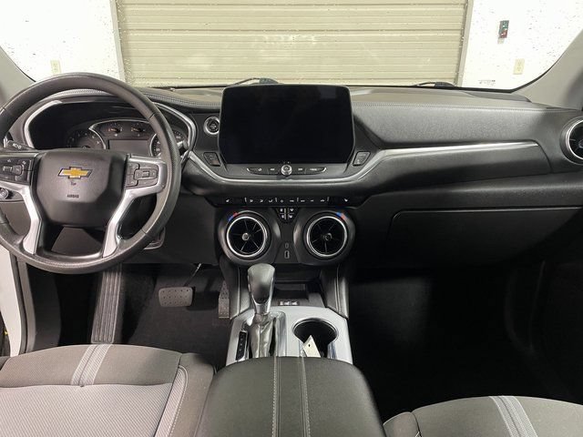 Used 2023 Chevrolet Blazer LT w/ Convenience Package AWD/4WD image 13