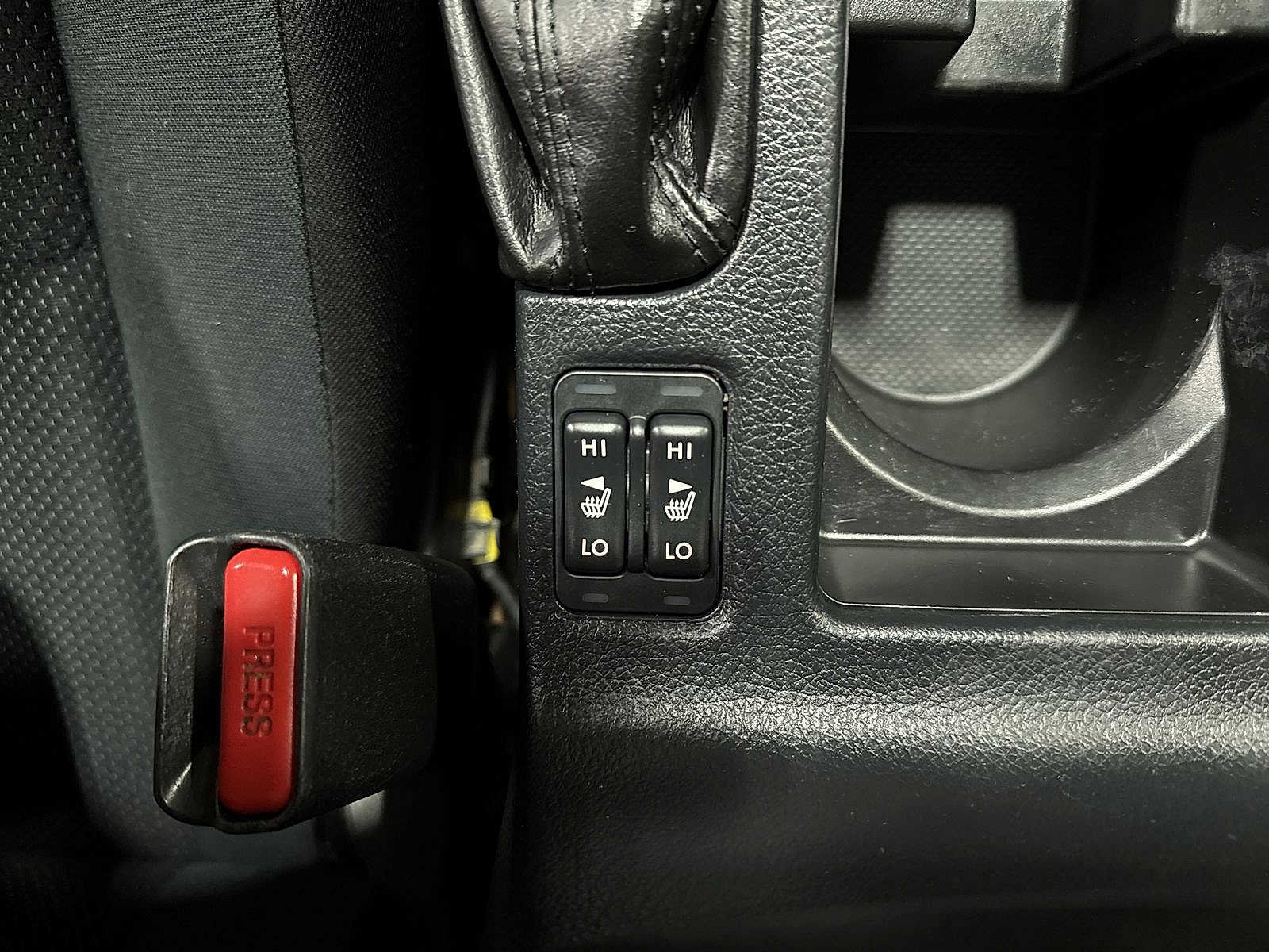 Used 2016 Subaru Impreza 2.0i Premium image 30