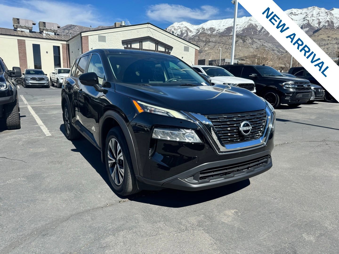Used 2022 Nissan Rogue SV