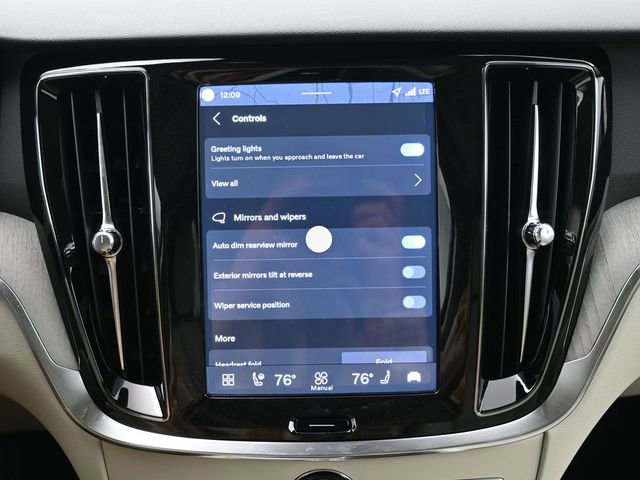 New 2026 Volvo V60 B5 Cross Country Plus w/ Protection Package Premier image 17