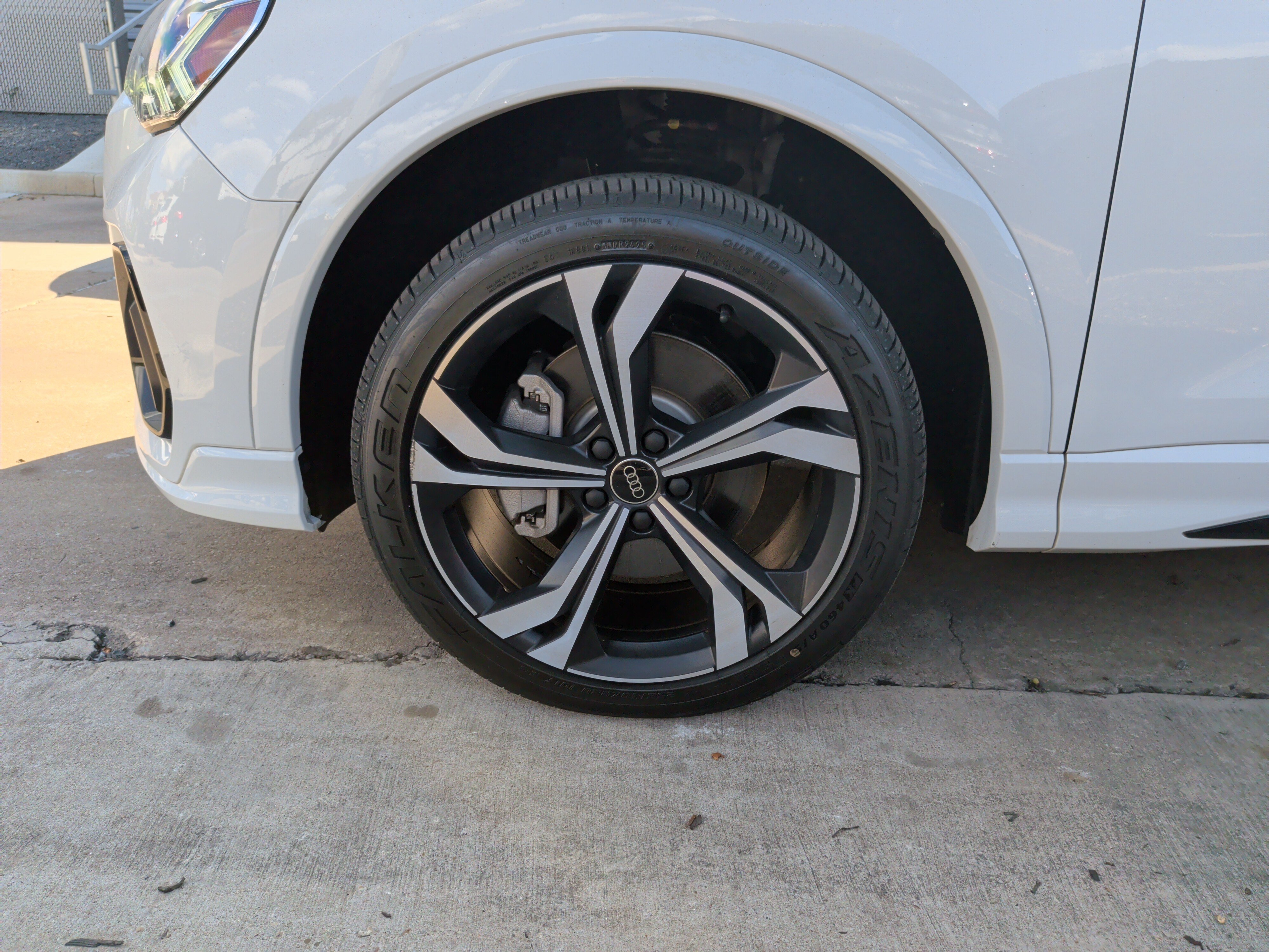 Certified 2024 Audi Q3 2.0T Premium Plus AWD/4WD image 12