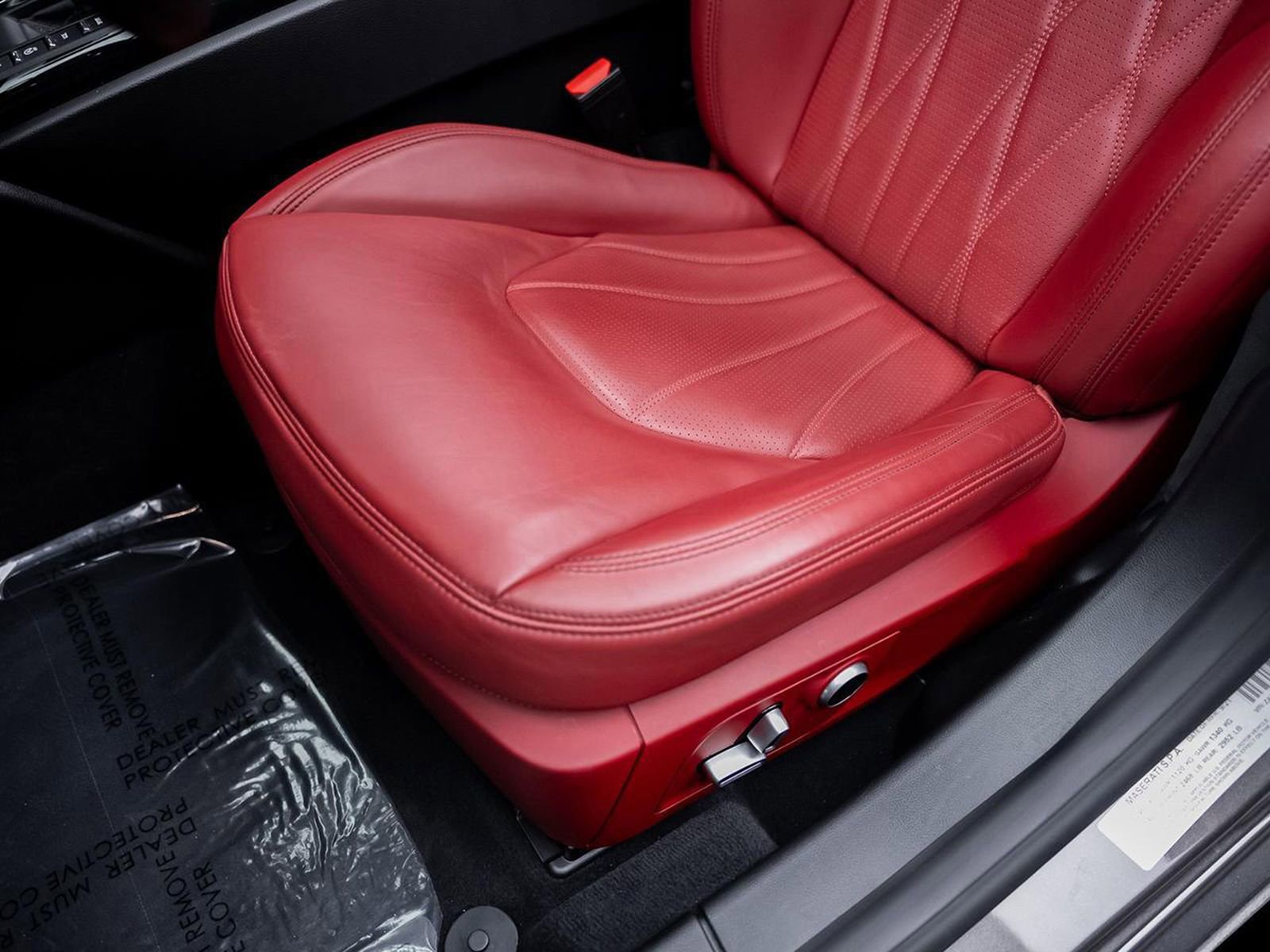 Used 2022 Maserati Ghibli Modena RWD image 36