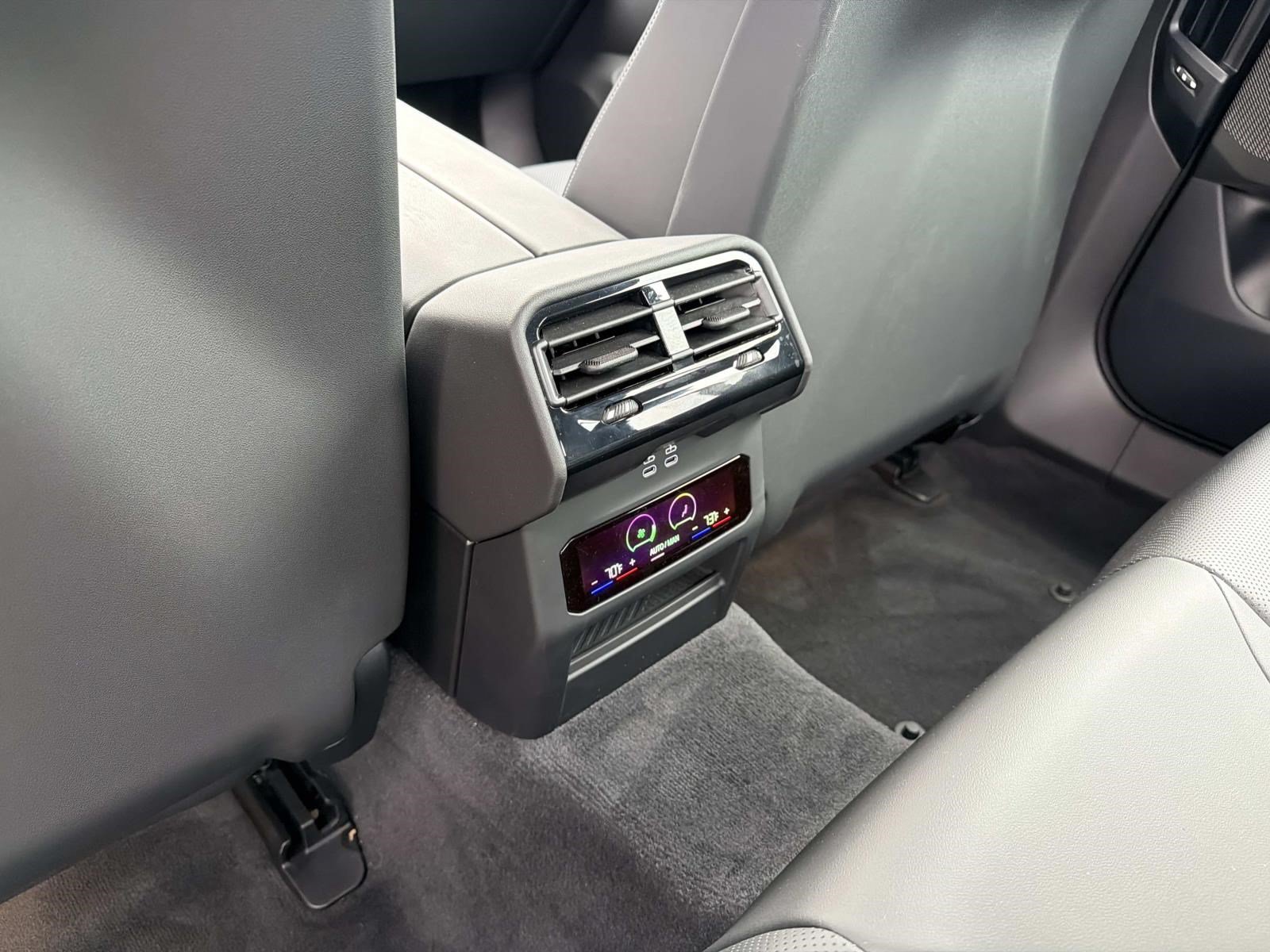 Certified 2027 BMW 540i xDrive AWD/4WD image 31