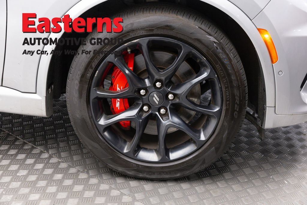 Used 2024 Dodge Durango R/T w/ Tow 'N Go Package AWD/4WD image 31