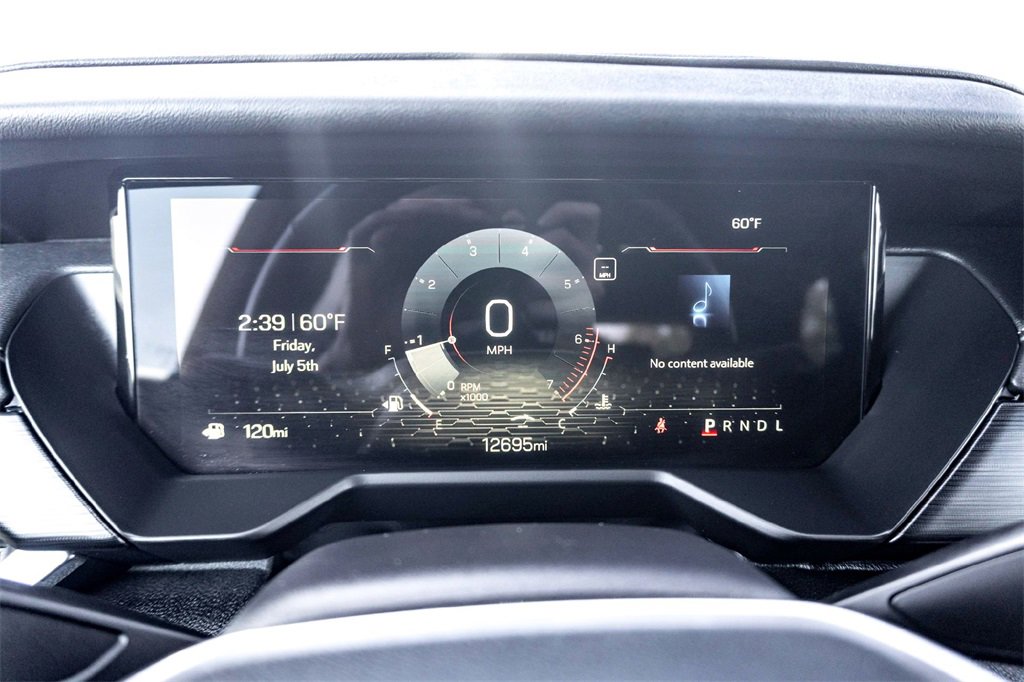 Used 2025 GMC Acadia Elevation image 22